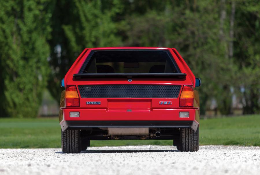  Lancia Delta S4 Stradale (SE038) 1985 года  (фото 19 из 36)